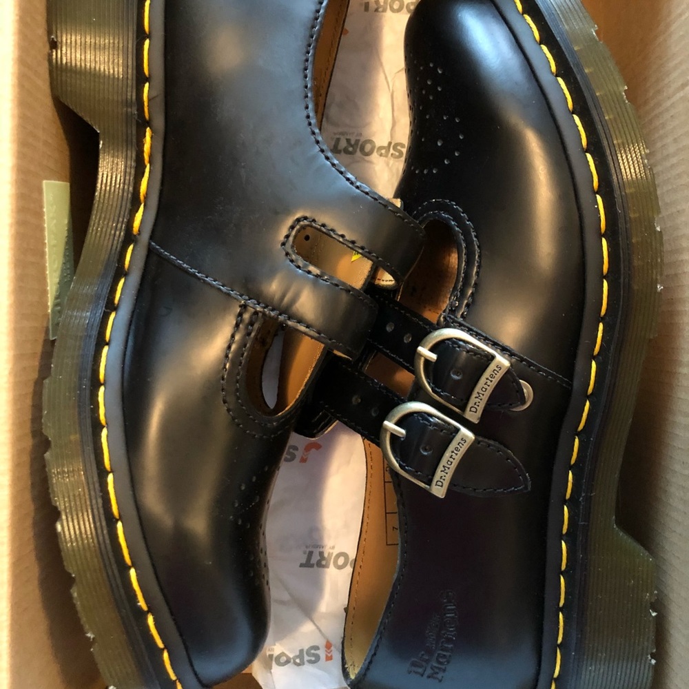 Brand-new Docs size 9